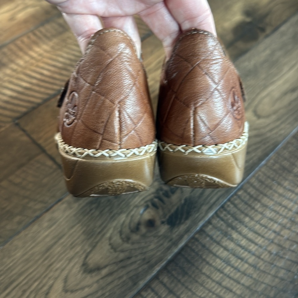 Rieker Brown Quilted Flats - Picture 4 of 8